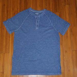 Mens Size M Blue Henley Short Sleeve Shirt
